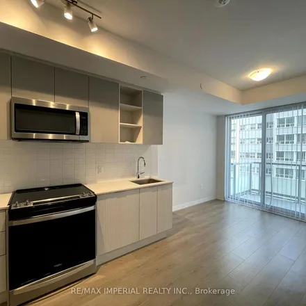 Image 3 - 33 Holly Street, Old Toronto, ON M4P 1A2, Canada - Apartment for rent