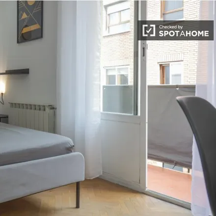 Rent this 2 bed room on Plaza de Puerto Rubio in 2, 28053 Madrid