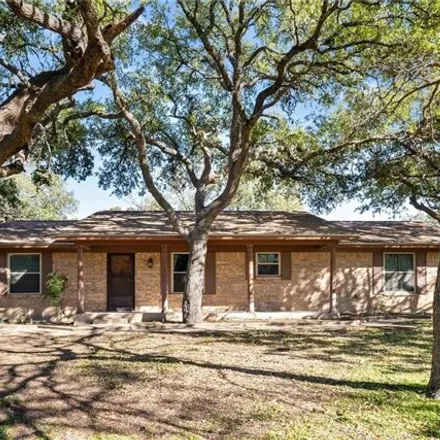 Buy this 5 bed house on 10903 Rocking H Road in Bell County, TX 76571