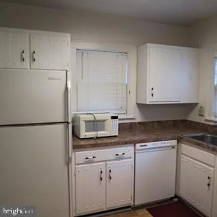 Image 6 - Seminary Road, Silver Spring, MD 20900, USA - House for rent
