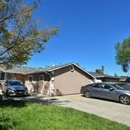 Buy this 5 bed house on 421 Nerdy Avenue in San Jose, CA 95111