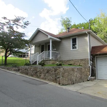 Buy this 3 bed house on 193 Campbell Street in Beckley, WV 25801
