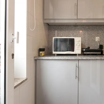 Image 9 - Rua de Vitorino Nemésio, Porto, Portugal - Apartment for rent