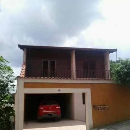 Buy this 3 bed house on Avenida Nossa Senhora de Lourdes in Vila Amélia, Poá - SP