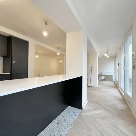 Image 5 - Rue Dodonée - Dodonéestraat 68, 1180 Uccle - Ukkel, Belgium - Apartment for rent
