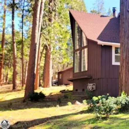 Image 1 - 19325 Michigan Drive, Lakewood Park, Tuolumne County, CA 95383, USA - House for sale