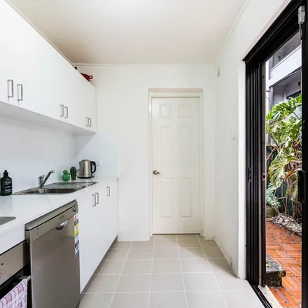 Image 6 - Paloma, 188 Chalmers Street, Surry Hills NSW 2010, Australia - Apartment for rent