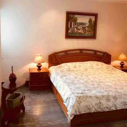 Rent this 2 bed apartment on The Queen Victoria Pub in Soi Sukhumvit 23, Asok