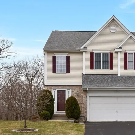 Buy this 3 bed house on 40 Cobble Court in Newington, CT 06111