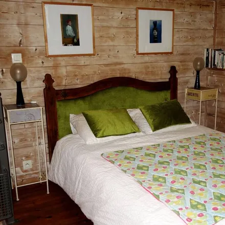 Rent this 1 bed townhouse on 44190 Saint-Hilaire-de-Clisson