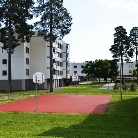 Rent this 1 bed apartment on Pinnmovägen 12 in 806 32 Gävle, Sweden