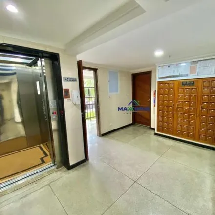 Buy this 2 bed apartment on Avenida José Mendonça Campos in Colubandê, São Gonçalo - RJ