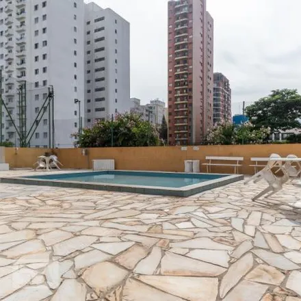 Buy this 3 bed apartment on Rua Cônego Eugênio Leite in Pinheiros, São Paulo - SP