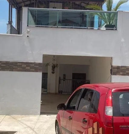 Buy this 3 bed house on Kell's in Rua Pereira Guimarães, Mateus Leme - MG