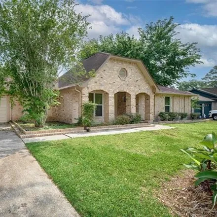 Image 2 - 1504 Windsor Drive, Friendswood, TX 77546, USA - House for sale