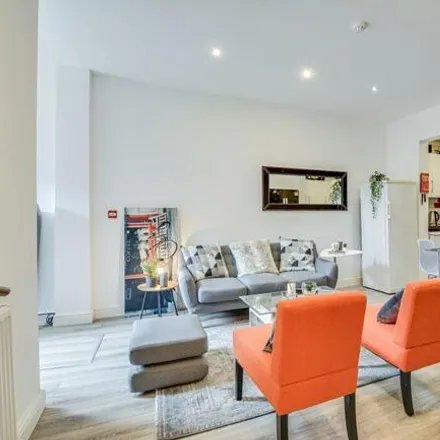 Rent this 8 bed townhouse on 5 Mabfield Road in Manchester, M14 6LF