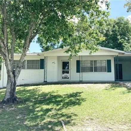 Image 4 - 121 South Osceola Street, Beverly Hills, Citrus County, FL 34465, USA - House for sale