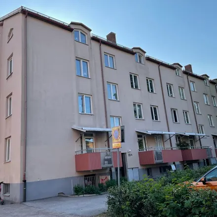 Rent this 3 bed apartment on Fleminggatan in 802 55 Gävle, Sweden