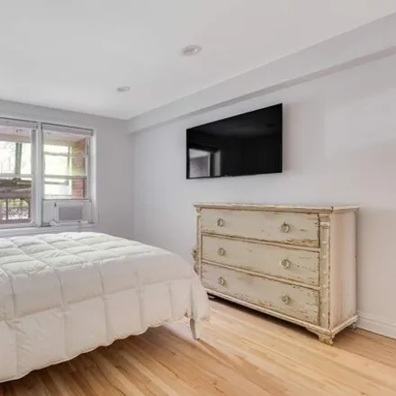 Image 6 - 9801 Shore Rd Apt 1j, Brooklyn, New York, 11209 - Apartment for sale