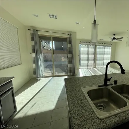Image 9 - Andamento Place, Henderson, NV 89015, USA - House for rent