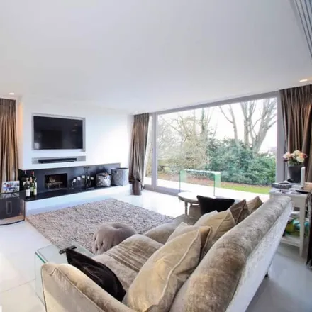 Image 9 - Abbots Leigh, BS8 3RP, United Kingdom - House for rent