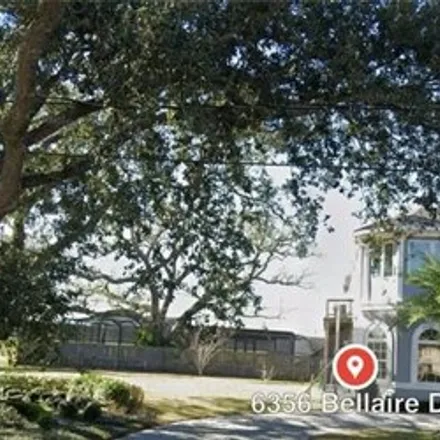 Buy this 5 bed house on 6356 Bellaire Drive in Lakeview, New Orleans