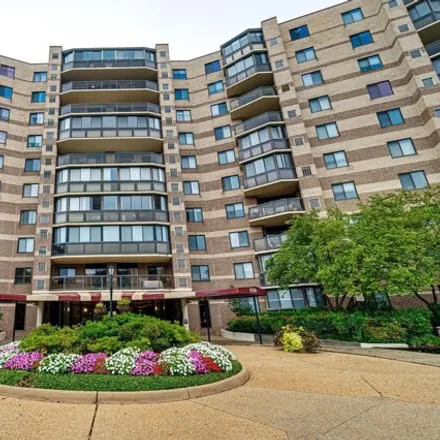 Buy this 2 bed condo on Rotonda Building I in International Drive, Tysons