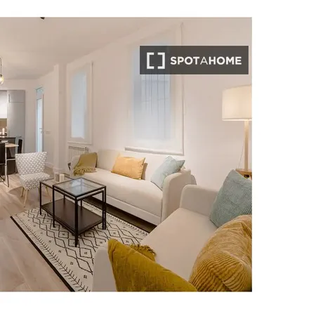 Rent this 3 bed apartment on Calle de Zurbano in 54, 28010 Madrid