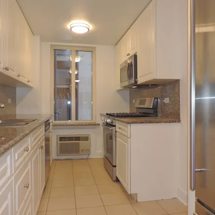 Rent this 3 bed apartment on The Ritz-Carlton in 50 Central Park South, New York