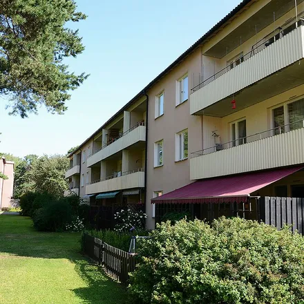 Rent this 1 bed apartment on Rågångsvägen 14 in 802 62 Gävle, Sweden