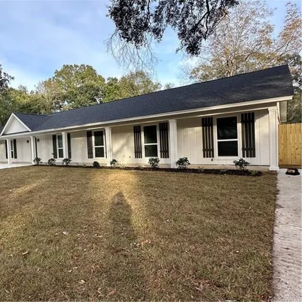 Buy this 4 bed house on 2221 Largo Avenue in Edgefield, Mobile