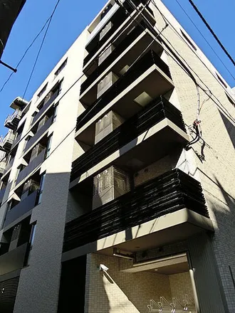 Rent this 1 bed apartment on 三井のリパーク in Midori-dori Street, Nihonbashi Kakigaracho