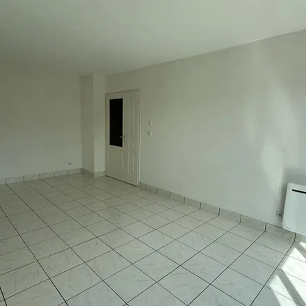 Image 3 - 36 Rue Jeanne d'Arc, 45000 Orléans, France - Apartment for rent
