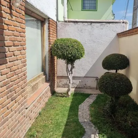 Buy this 3 bed house on Privada Víctor Manuel Diez Barrosa in 53100 Naucalpan de Juárez, MEX