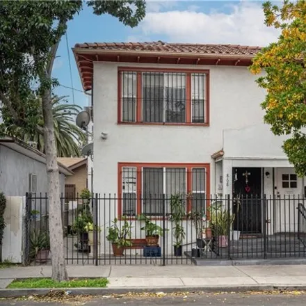 Buy this 2 bed house on 880 West 21st Street in Los Angeles, CA 90007