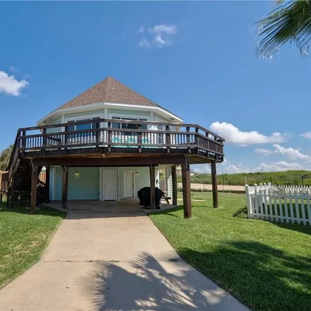 Buy this 3 bed loft on 11th @ Sandcastle in South Eleventh Street, Port Aransas