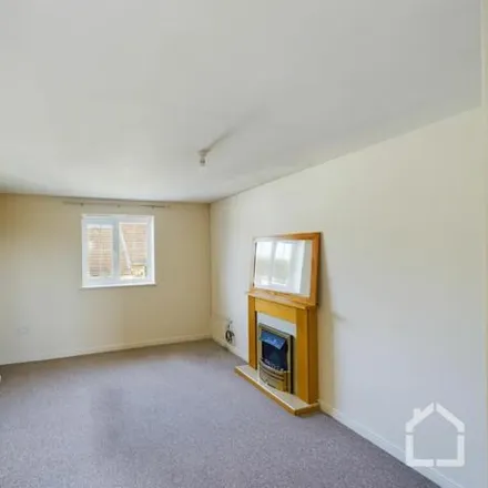 Image 2 - Avery Close, Leighton Buzzard, LU7 4UP, United Kingdom - Room for rent