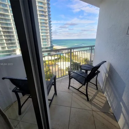 Image 5 - Collins Avenue & 174th Street, Collins Avenue, Sunny Isles Beach, FL 33160, USA - Apartment for rent
