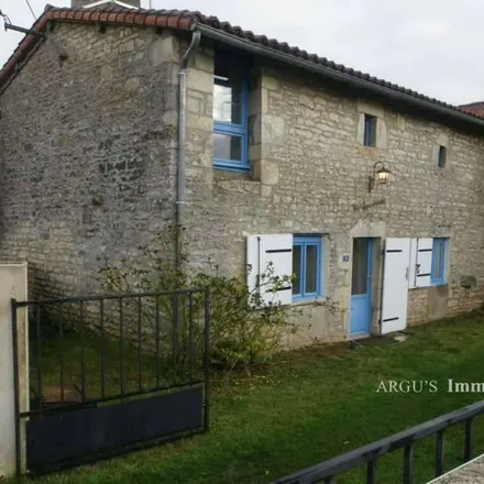 Rent this 3 bed apartment on 11 Rue du Marche in 79190 Limalonges, France