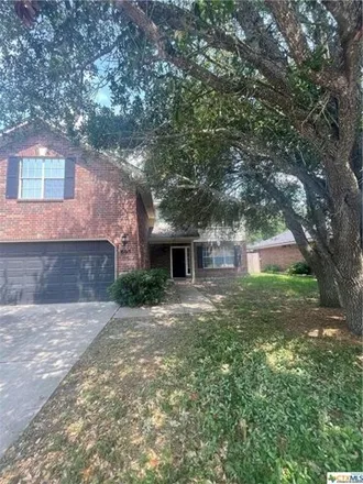 Rent this 3 bed house on 699 Newhaven Avenue in Victoria, TX 77904