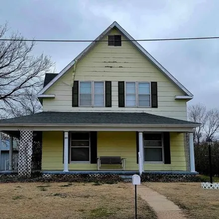 Buy this 4 bed house on 476 South Monroe Street in Smith Center, KS 66967