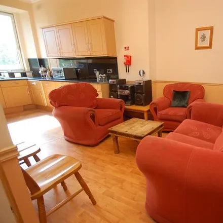 Rent this 4 bed apartment on 311 Leith Walk in City of Edinburgh, EH6 8SA