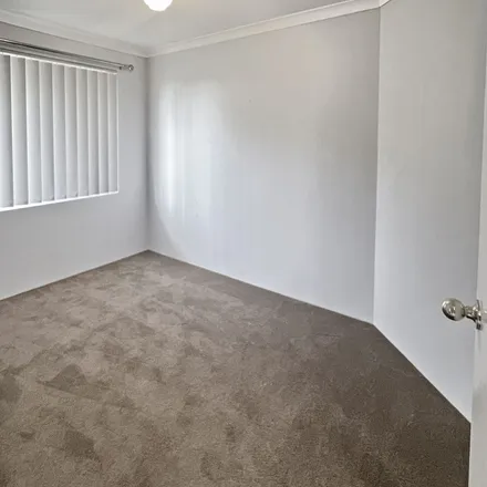 Image 7 - Inverness Court, Cooloongup WA 6168, Australia - Apartment for rent