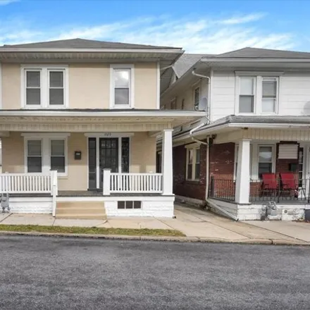 Rent this 4 bed house on 1029 West Locust Street in York, PA 17404