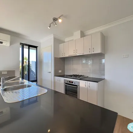 Image 6 - Benger Way, Baldivis WA 6171, Australia - Apartment for rent