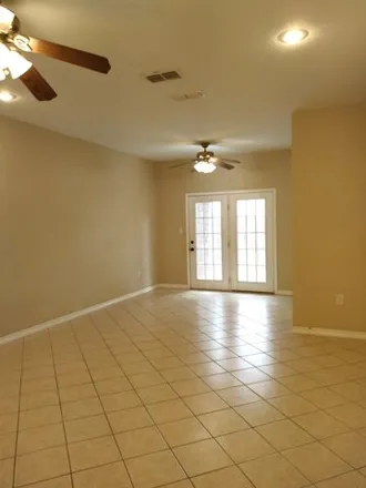 Image 4 - 653 East 8th Street, Del Rio, TX 78840, USA - House for rent