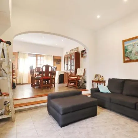 Image 2 - El Cardenal 6848, Liniers, C1408 DSI Buenos Aires, Argentina - House for sale