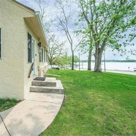 Image 3 - 4033 Eau Claire Trail Northeast, Grainwood, Prior Lake, MN 55372, USA - House for sale