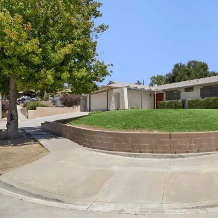 Rent this 4 bed house on 703 Thomas Street in Oak View, Ventura County