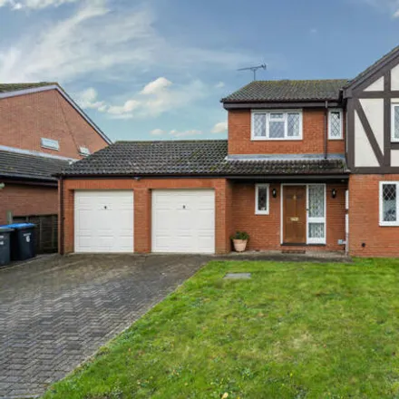 Buy this 4 bed house on Blackett Close in Thorpe, TW18 3NW